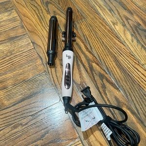 Lange Curling Wand with extra barrel and stand